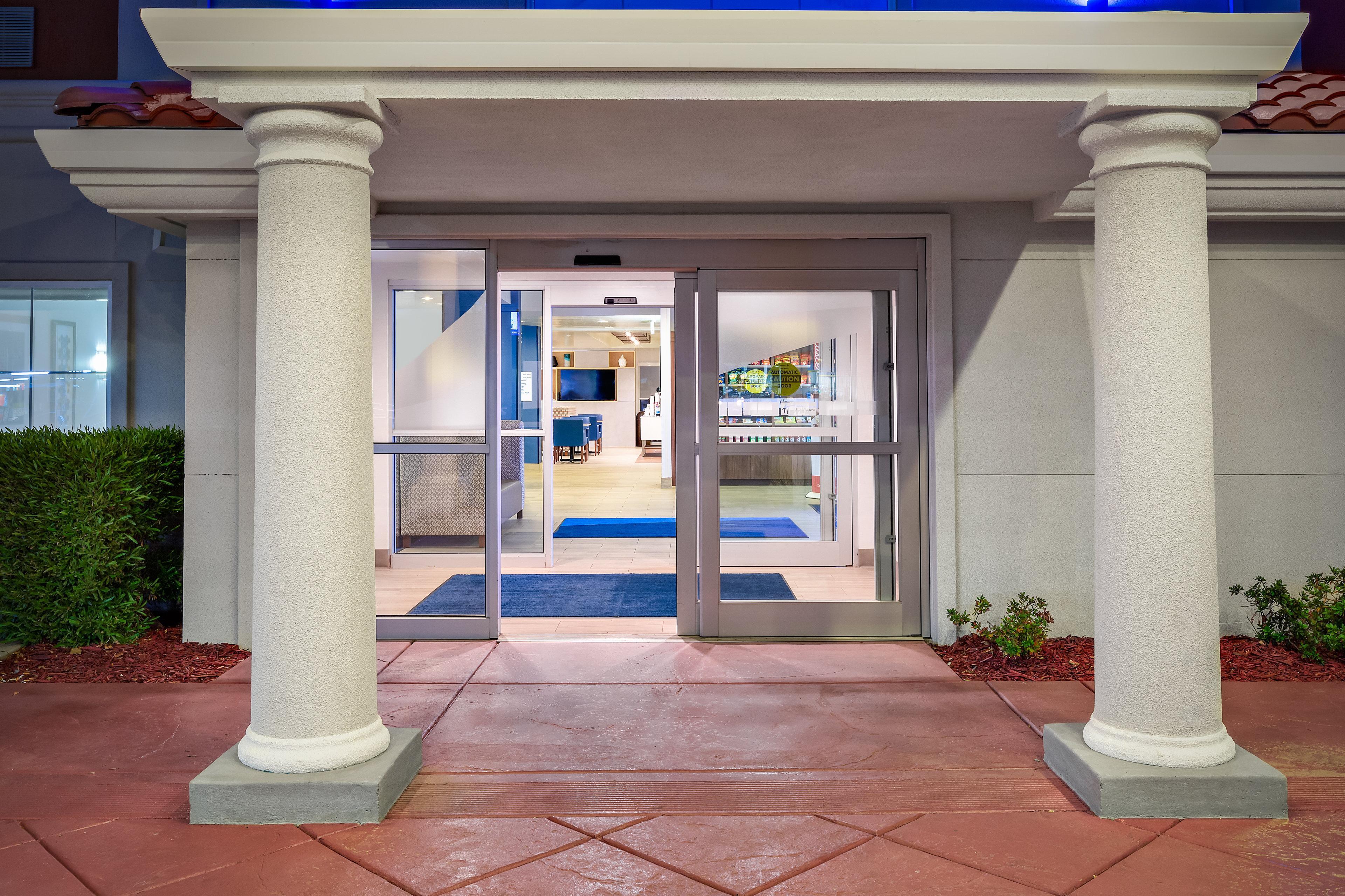 Holiday Inn Express Hotel & Suites Oroville Southwest, An Ihg Hotel Экстерьер фото